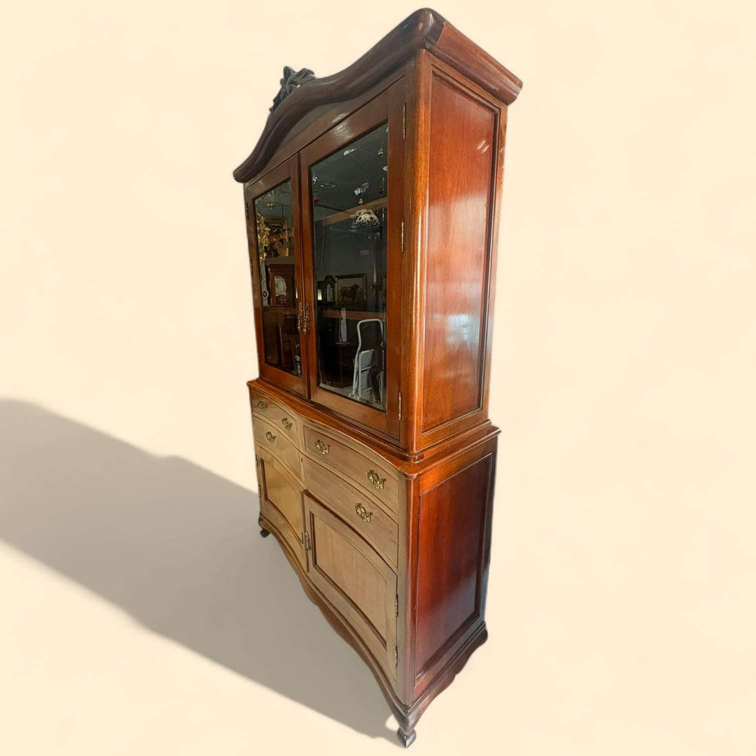 Vitrina de caoba antigua con cajones y puertas de cristal - Cositas Antiguas – La Guadaña, Anticuarios Online en Jerez , vender antigüedades, muebles antiguos