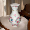 Florero de porcelana floral decorativo y elegante - Cositas Antiguas – La Guadaña, Anticuarios Online en Jerez , vender antigüedades, muebles antiguos