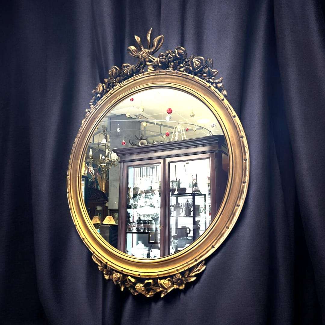 Espejo dorado antiguo de madera tallada elegante - Cositas Antiguas – La Guadaña, Anticuarios Online en Jerez , vender antigüedades, muebles antiguos