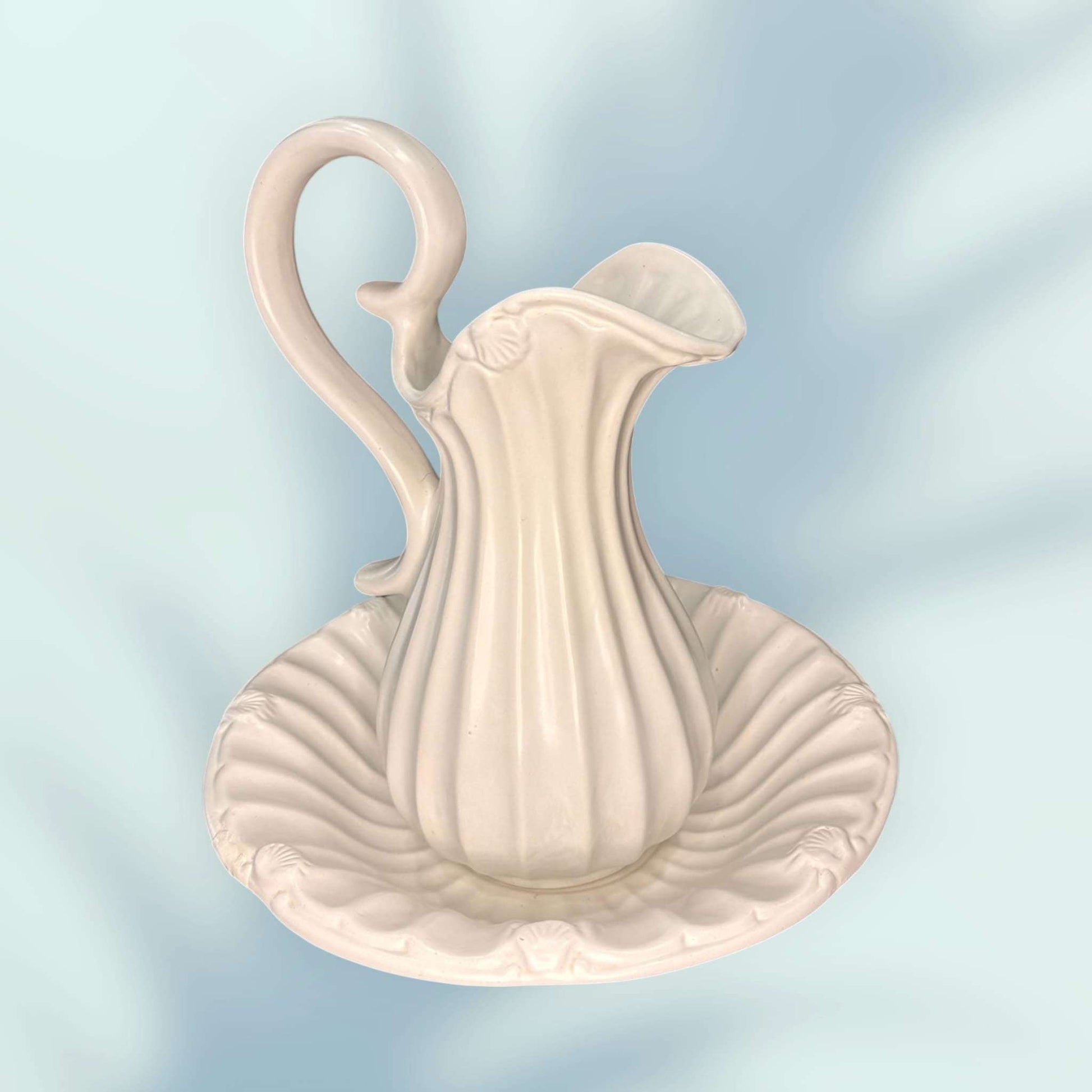 Aguamanil antiguo de porcelana con jarra y palangana - Cositas Antiguas – La Guadaña, Anticuarios Online en Jerez , vender antigüedades, muebles antiguos