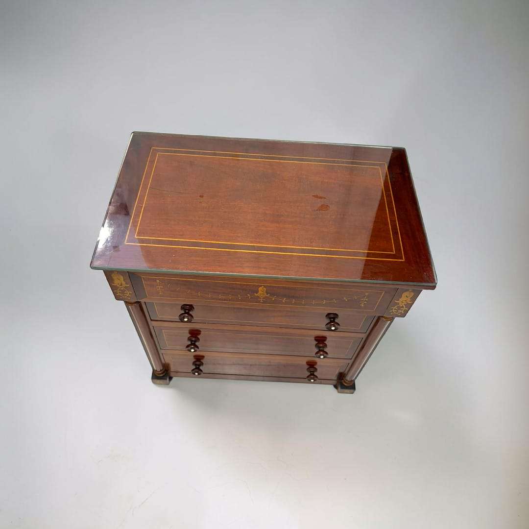 Mesita de noche antigua de caoba estilo Imperio - Cositas Antiguas – La Guadaña, Anticuarios Online en Jerez , vender antigüedades, muebles antiguos