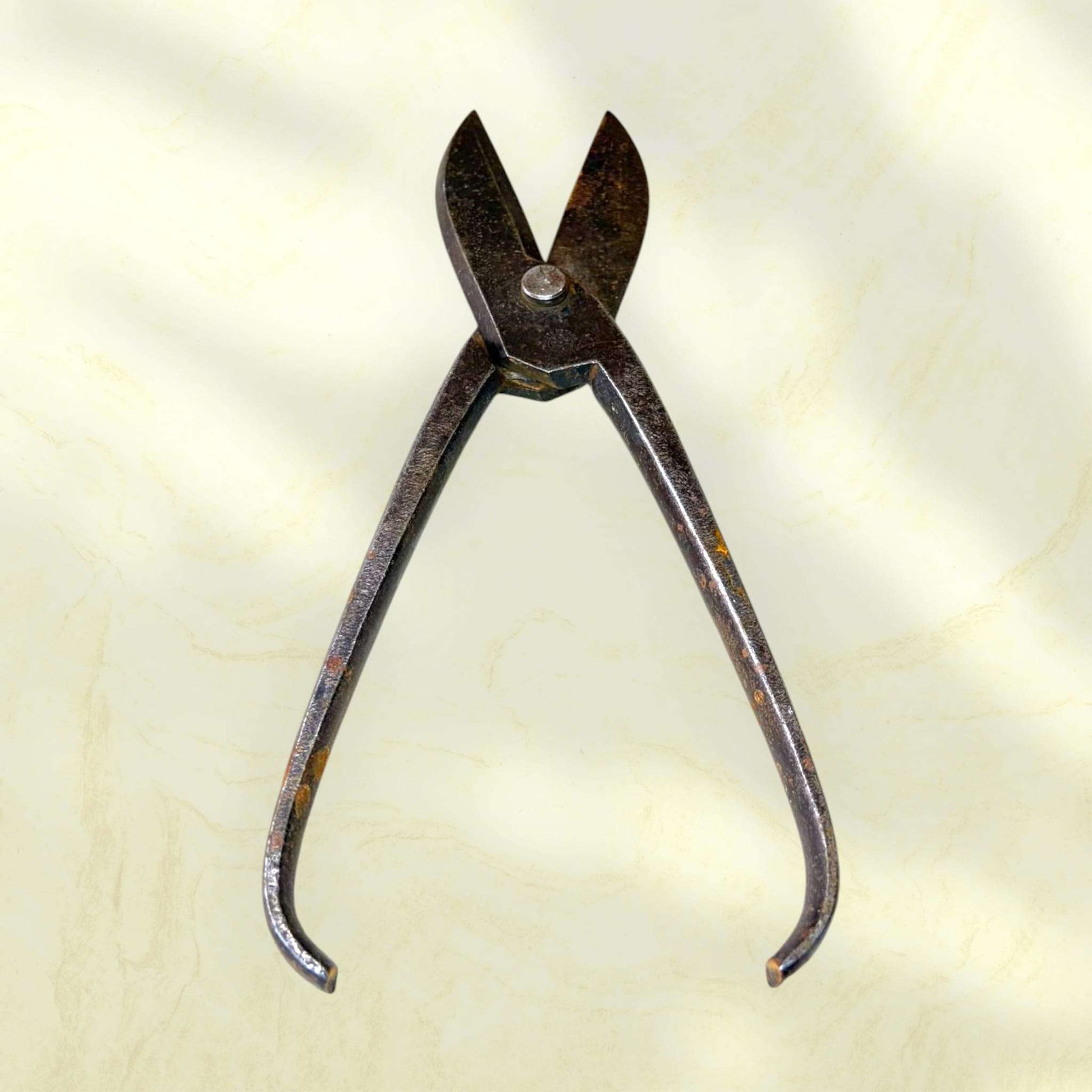 Tijera de hojalatero antigua cortachapa de hierro - Cositas Antiguas – La Guadaña, Anticuarios Online en Jerez , vender antigüedades, muebles antiguos