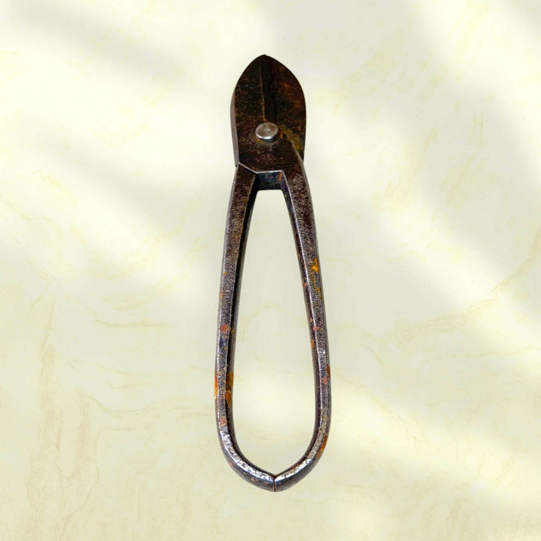 Tijera de hojalatero antigua cortachapa de hierro - Cositas Antiguas – La Guadaña, Anticuarios Online en Jerez , vender antigüedades, muebles antiguos