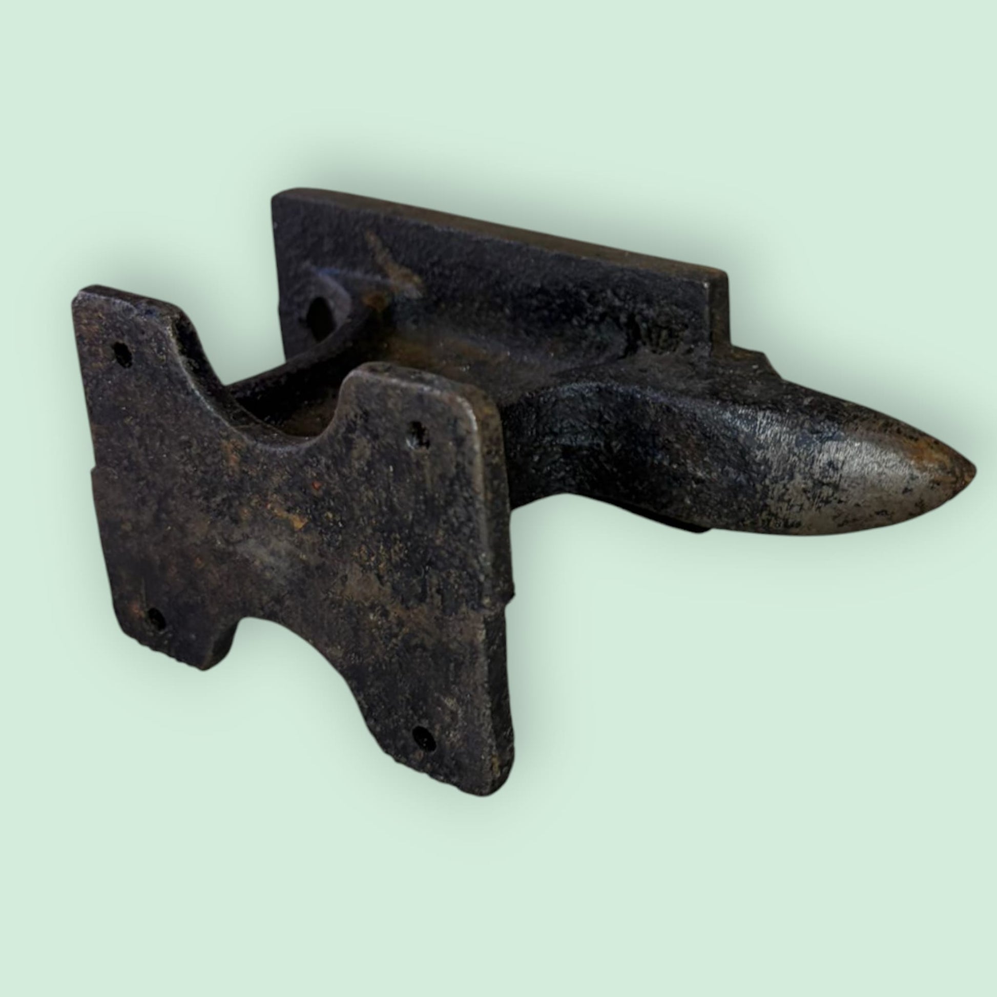 Yunque antiguo de forja pequeño de banco decorativo - Cositas Antiguas – La Guadaña, Anticuarios Online en Jerez , vender antigüedades, muebles antiguos