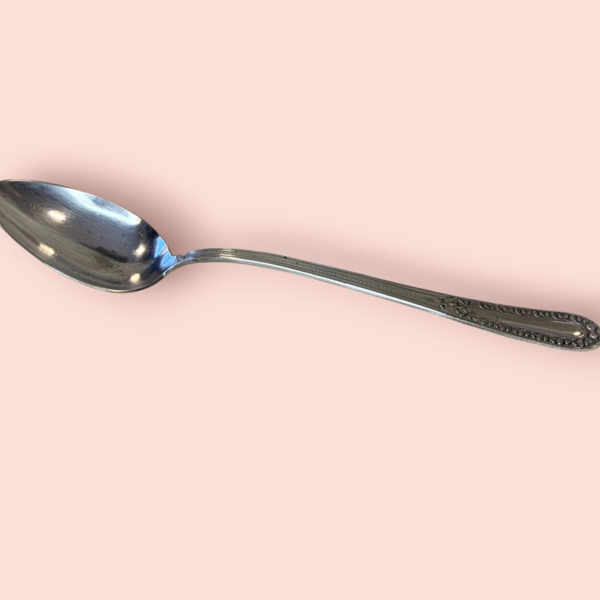 Cucharón antigua de metal plateado para servir con estilo - Cositas Antiguas – La Guadaña, Anticuarios Online en Jerez , vender antigüedades, muebles antiguos