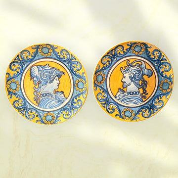 Platos renacentistas de cerámica pintados a mano - Cositas Antiguas – La Guadaña, Anticuarios Online en Jerez , vender antigüedades, muebles antiguos