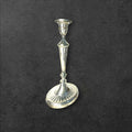 Candeleros de metal plateado antiguos decoración elegante - Cositas Antiguas – La Guadaña, Anticuarios Online en Jerez , vender antigüedades, muebles antiguos