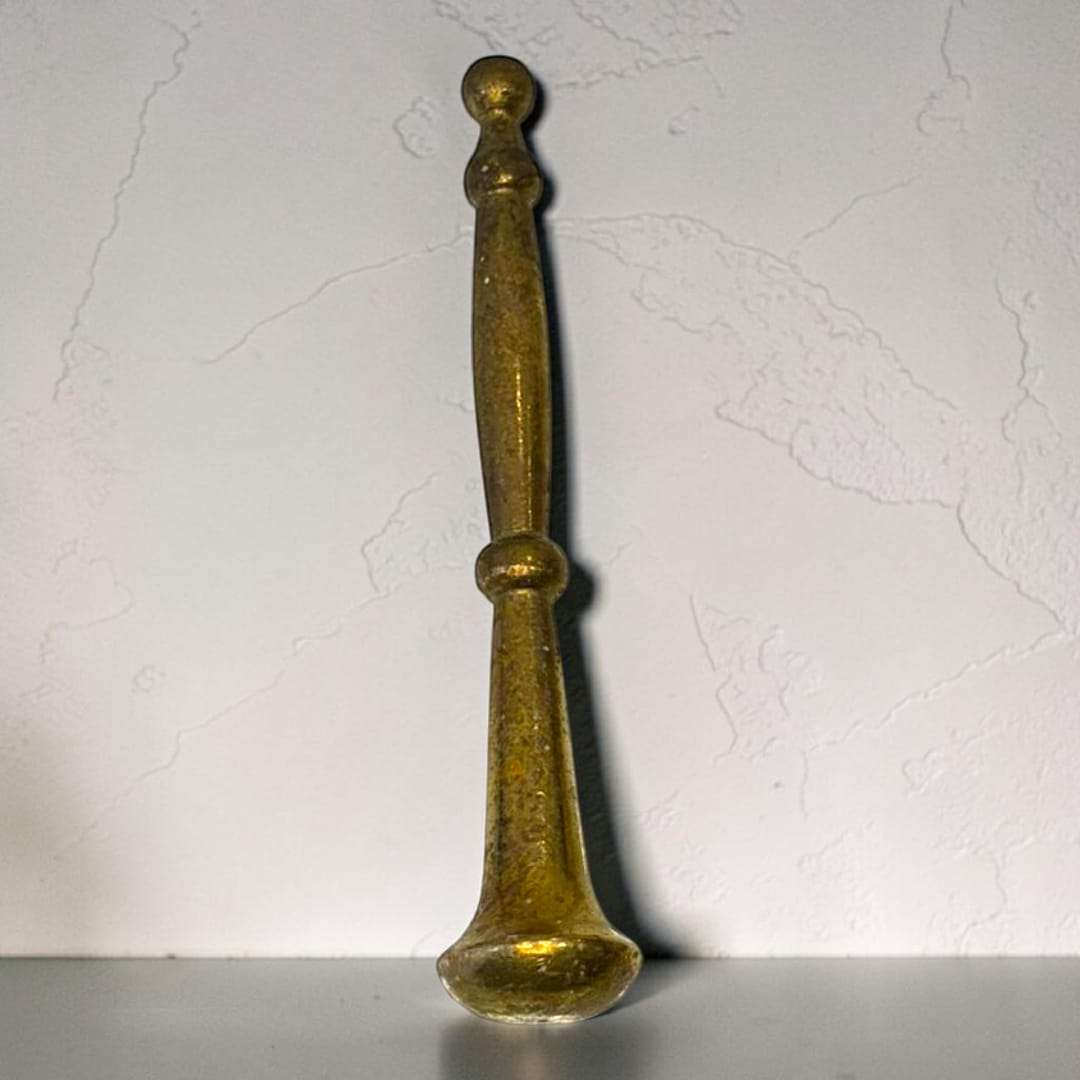 Mortero antiguo de bronce decorativo y funcional - Cositas Antiguas – La Guadaña, Anticuarios Online en Jerez , vender antigüedades, muebles antiguos