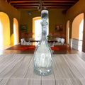 Licorera antigua de cristal tallado con tapón - Cositas Antiguas – La Guadaña, Anticuarios Online en Jerez , vender antigüedades, muebles antiguos