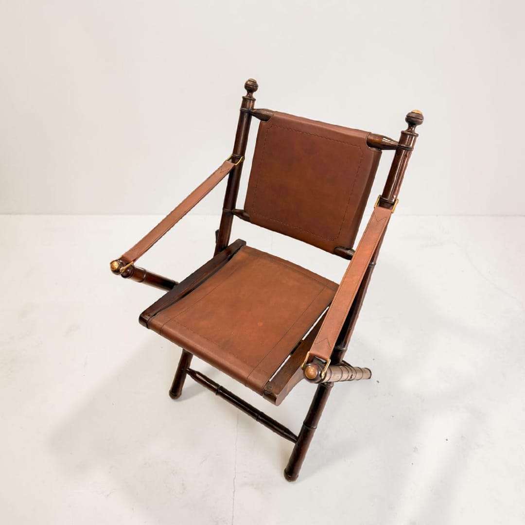 Silla plegable antigua de madera y cuero estilo clásico - Cositas Antiguas – La Guadaña, Anticuarios Online en Jerez , vender antigüedades, muebles antiguos