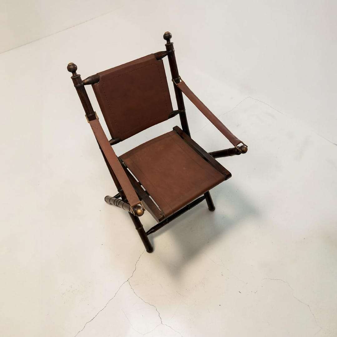 Silla plegable antigua de madera y cuero estilo clásico - Cositas Antiguas – La Guadaña, Anticuarios Online en Jerez , vender antigüedades, muebles antiguos