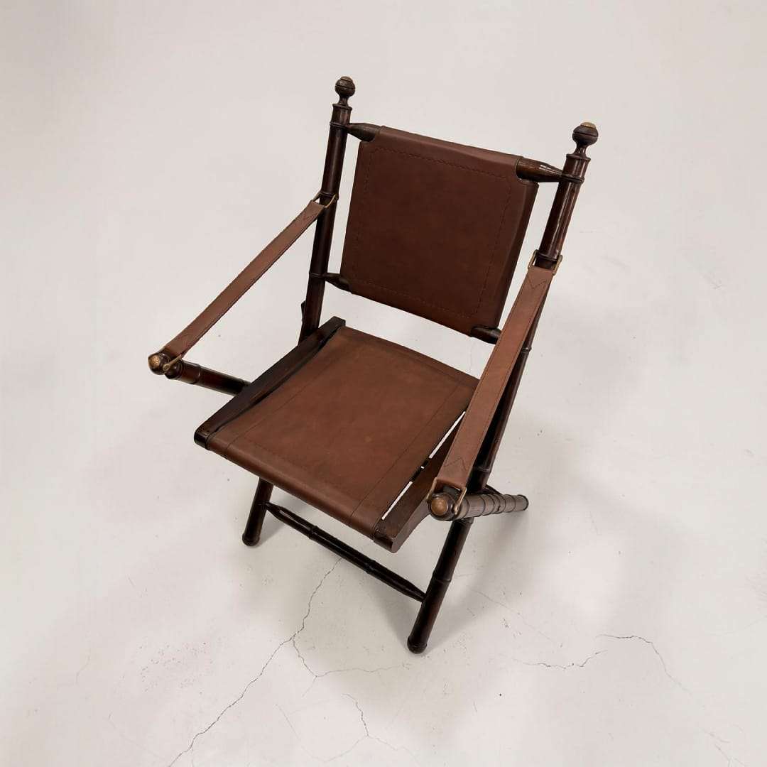 Silla plegable antigua de madera y cuero estilo clásico - Cositas Antiguas – La Guadaña, Anticuarios Online en Jerez , vender antigüedades, muebles antiguos