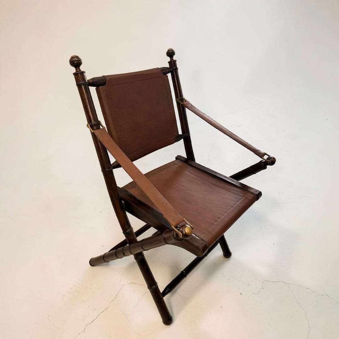 Silla plegable antigua de madera y cuero estilo clásico - Cositas Antiguas – La Guadaña, Anticuarios Online en Jerez , vender antigüedades, muebles antiguos