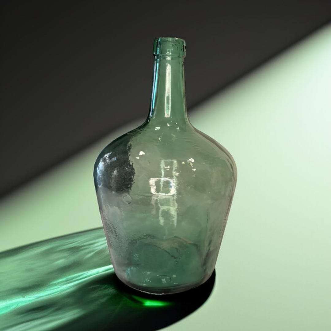 Damajuana antigua de cristal verde decorativa - Cositas Antiguas – La Guadaña, Anticuarios Online en Jerez , vender antigüedades, muebles antiguos
