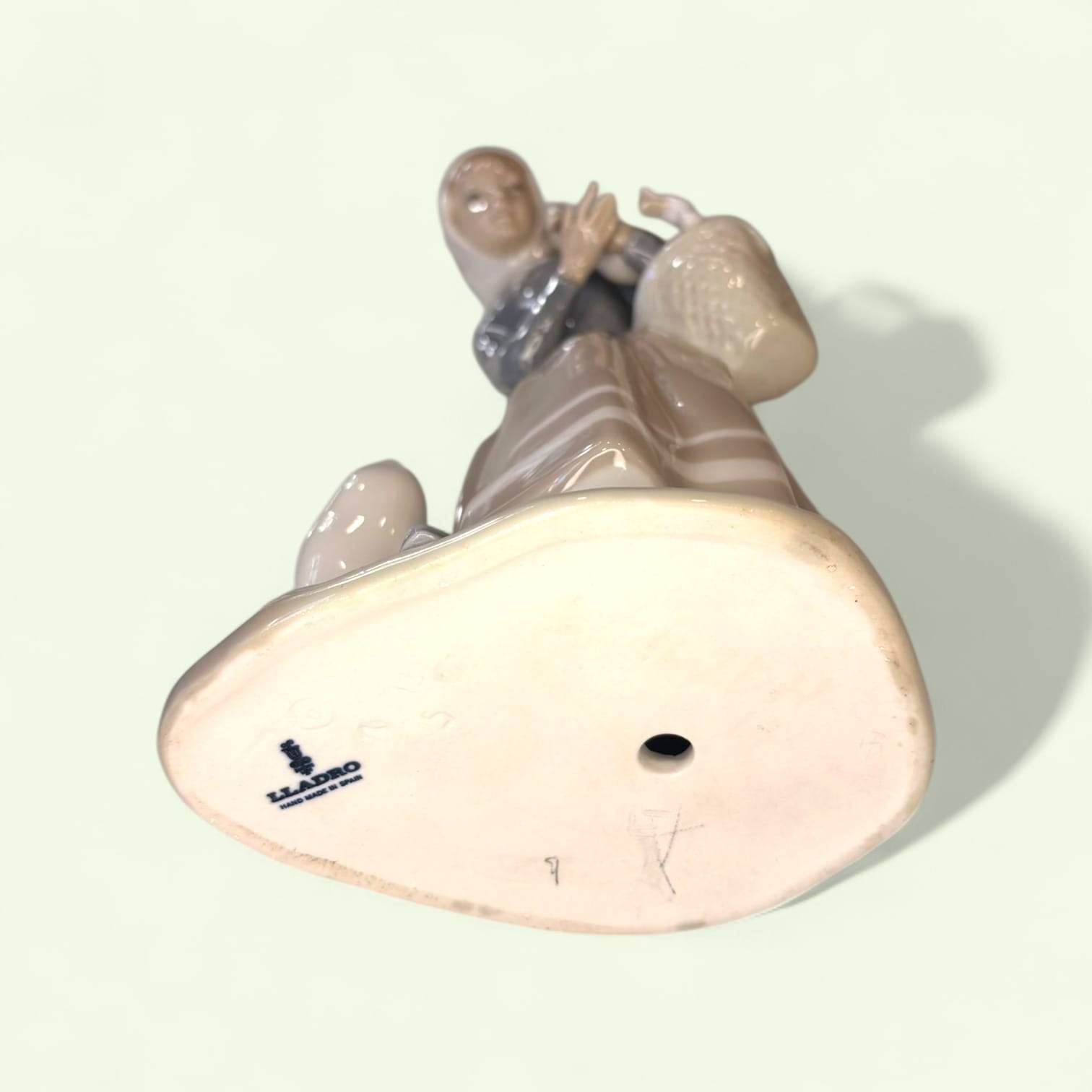 Figura Lladró Pastora con patos porcelana antigua - Cositas Antiguas – La Guadaña, Anticuarios Online en Jerez , vender antigüedades, muebles antiguos