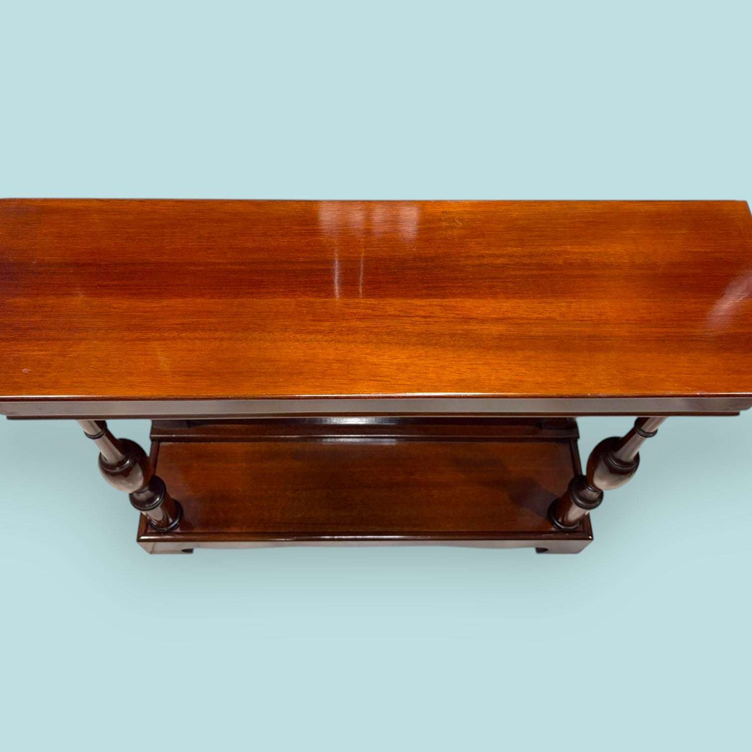 Consola de caoba antigua con repisa inferior - Cositas Antiguas – La Guadaña, Anticuarios Online en Jerez , vender antigüedades, muebles antiguos