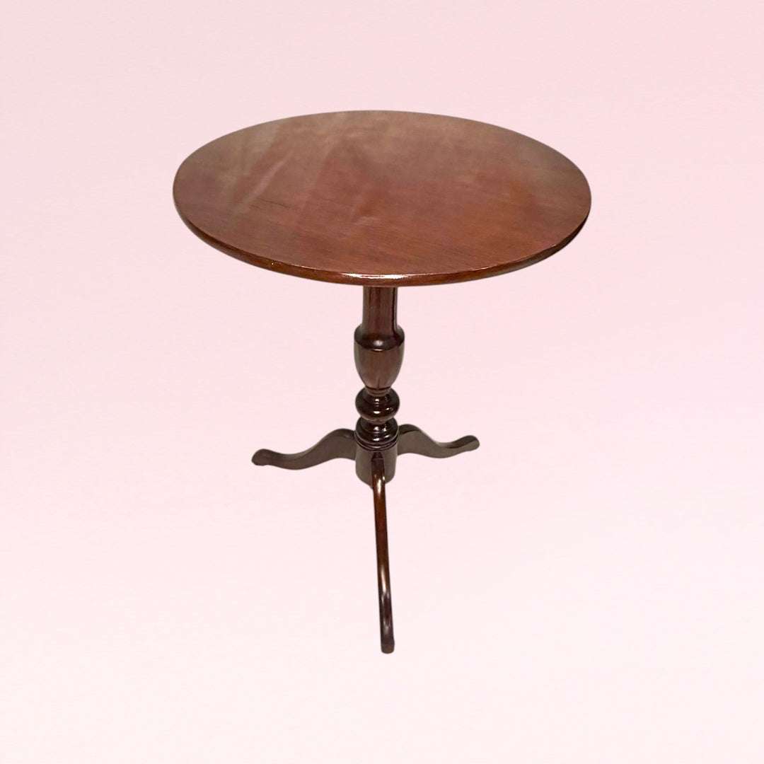 Velador de caoba antiguo redondo | Cositas Antiguas - Cositas Antiguas – La Guadaña, Anticuarios Online en Jerez , vender antigüedades, muebles antiguos
