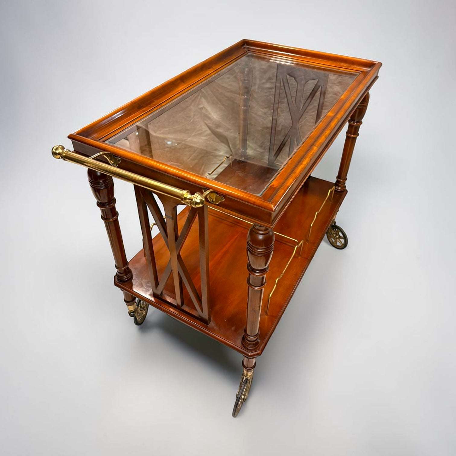 Mesa camarera antigua de caoba con cristal y detalles dorados - Cositas Antiguas – La Guadaña, Anticuarios Online en Jerez , vender antigüedades, muebles antiguos