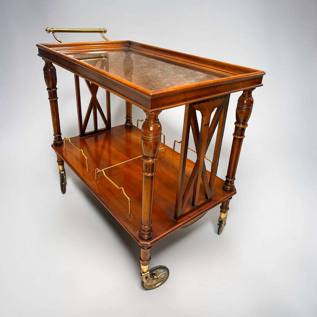 Mesa camarera antigua de caoba con cristal y detalles dorados - Cositas Antiguas – La Guadaña, Anticuarios Online en Jerez , vender antigüedades, muebles antiguos