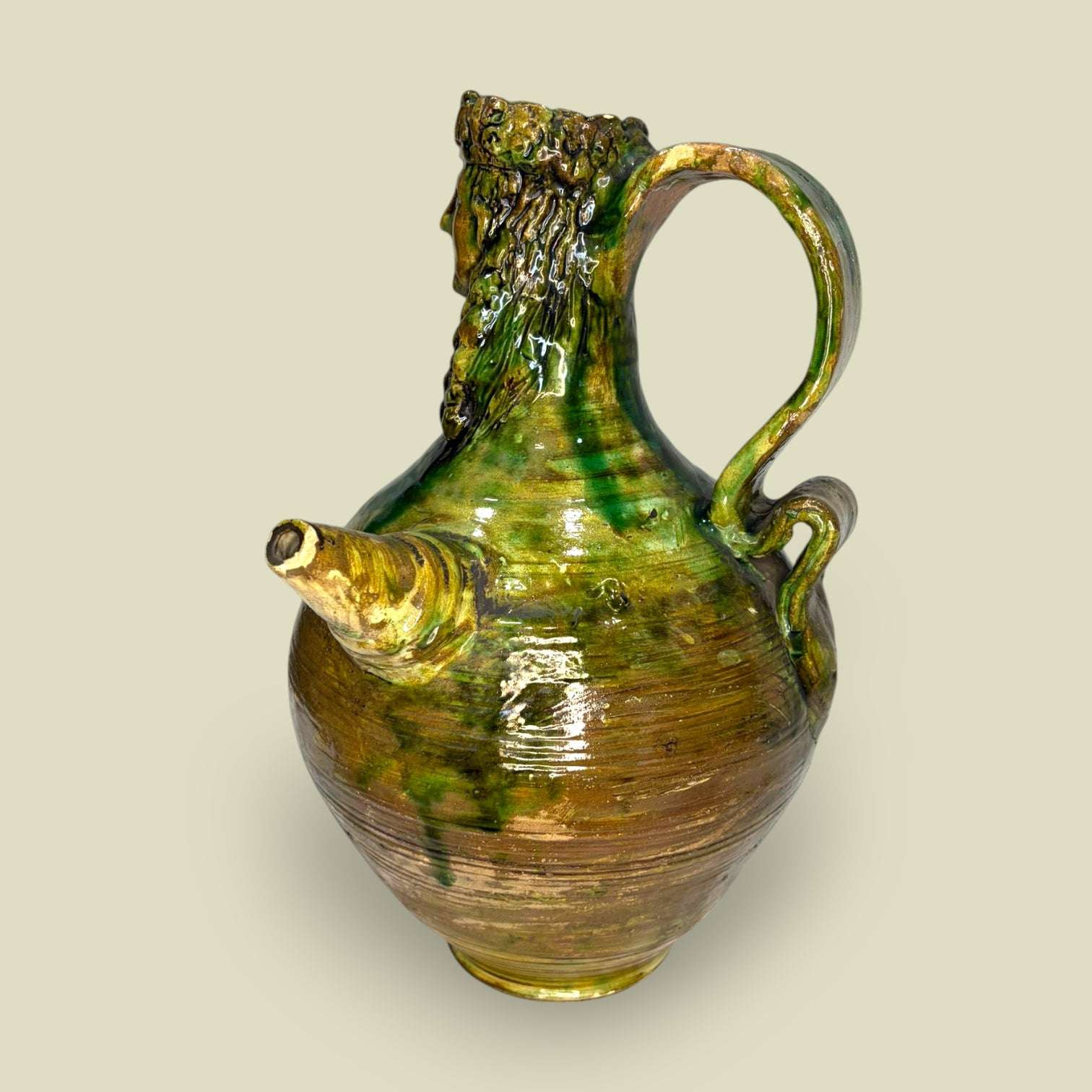Botijo de cerámica esmaltada con figura barbuda - Cositas Antiguas – La Guadaña, Anticuarios Online en Jerez , vender antigüedades, muebles antiguos