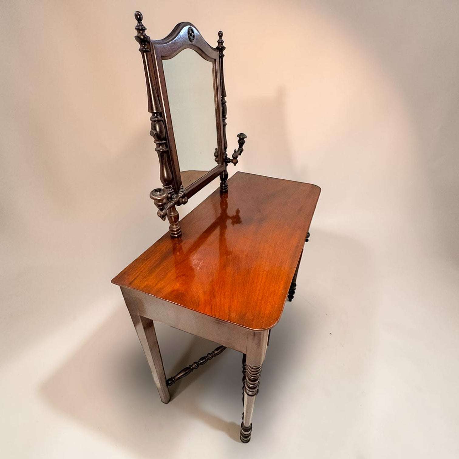 Tocador victoriano inglés de caoba con espejo antiguo - Cositas Antiguas – La Guadaña, Anticuarios Online en Jerez , vender antigüedades, muebles antiguos