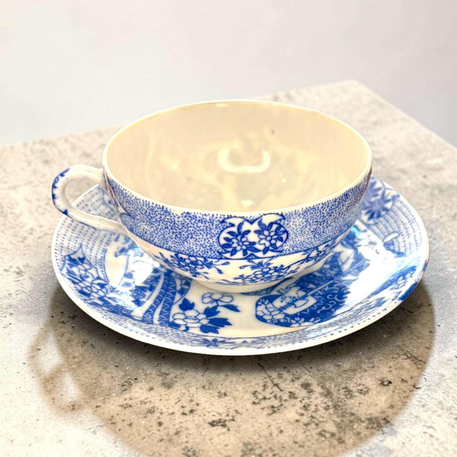 Juego de café de porcelana china azul asiático - Cositas Antiguas – La Guadaña, Anticuarios Online en Jerez , vender antigüedades, muebles antiguos