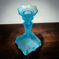 Candelero de cristal turquesa para decoración clásica - Cositas Antiguas – La Guadaña, Anticuarios Online en Jerez , vender antigüedades, muebles antiguos