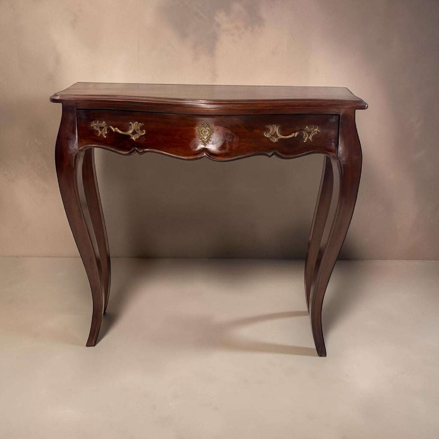 Consola antigua de madera con cajón y patas curvas - Cositas Antiguas – La Guadaña, Anticuarios Online en Jerez , vender antigüedades, muebles antiguos