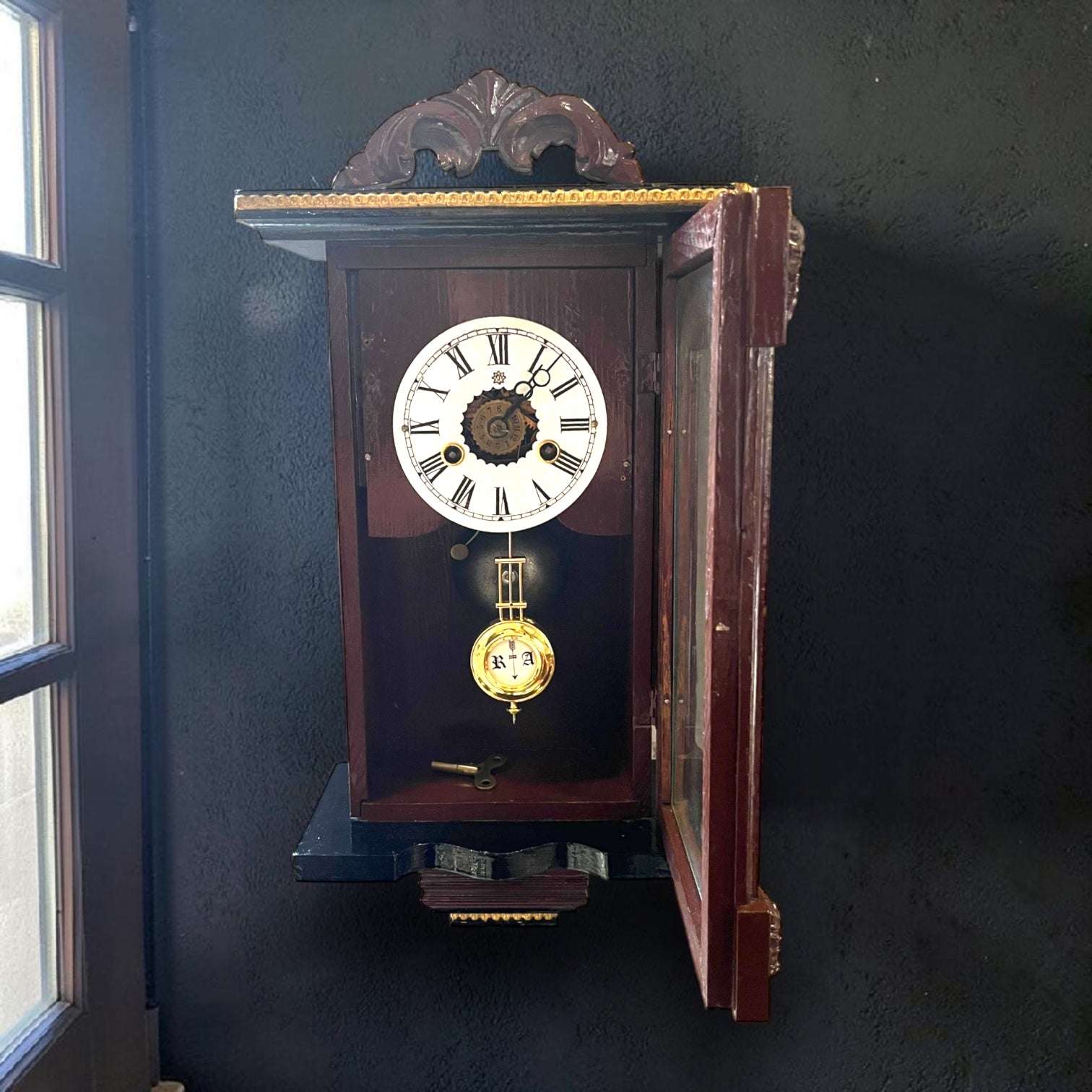 Reloj de pared victoriano con alarma despertador - Cositas Antiguas – La Guadaña, Anticuarios Online en Jerez , vender antigüedades, muebles antiguos