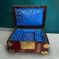 Joyero chino de madera con metal dorado e interior azul - Cositas Antiguas – La Guadaña, Anticuarios Online en Jerez , vender antigüedades, muebles antiguos
