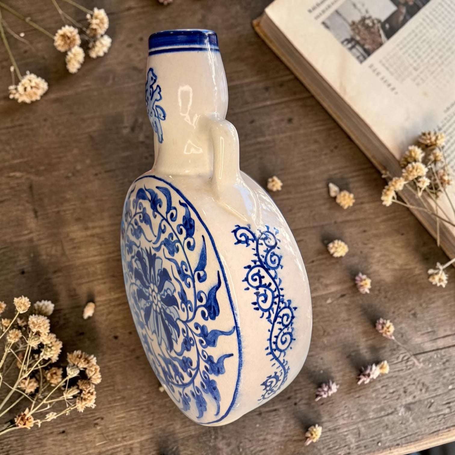 Florero de porcelana azul y blanca estilo chino - Cositas Antiguas – La Guadaña, Anticuarios Online en Jerez , vender antigüedades, muebles antiguos