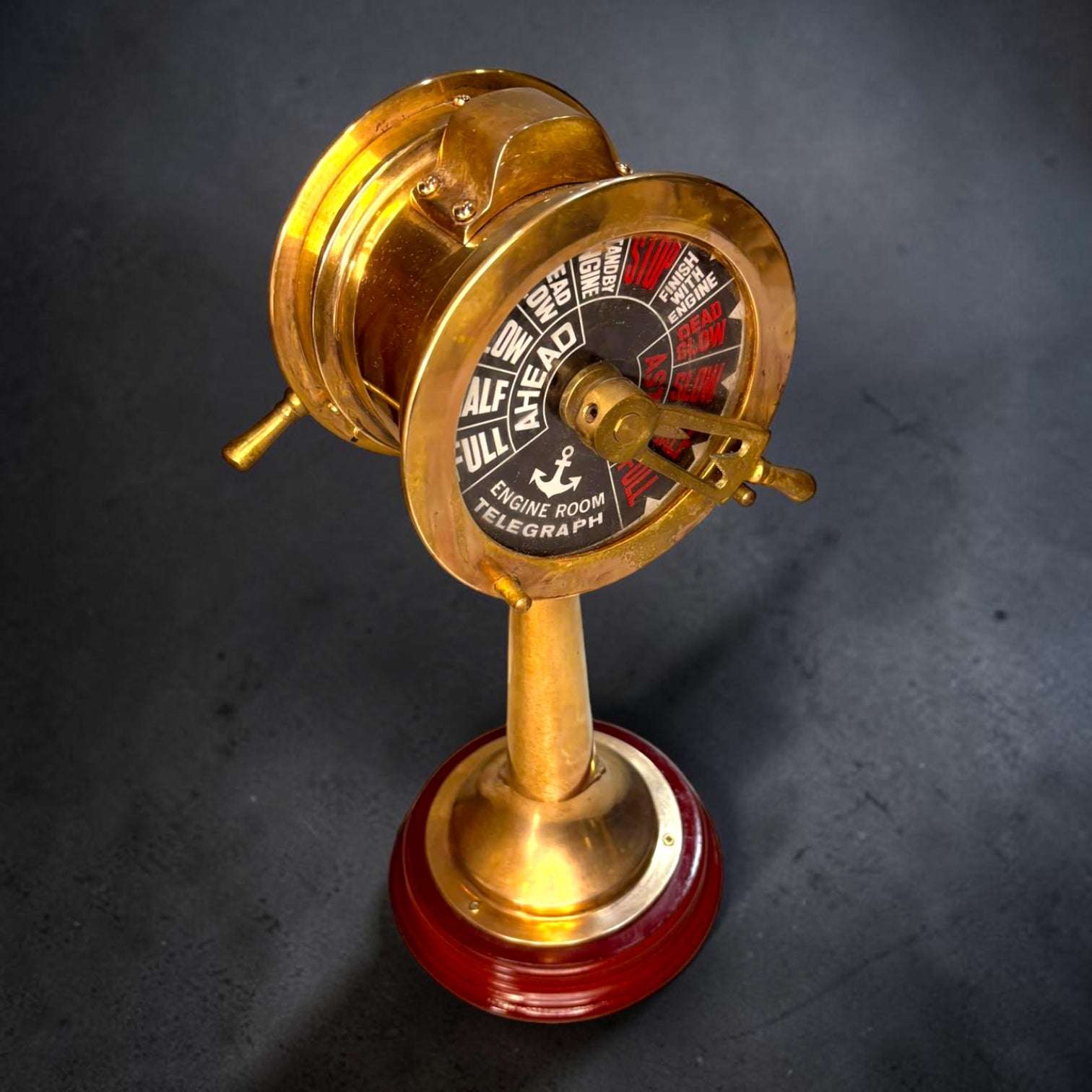 Telégrafo náutico decorativo de metal dorado - Cositas Antiguas – La Guadaña, Anticuarios Online en Jerez , vender antigüedades, muebles antiguos