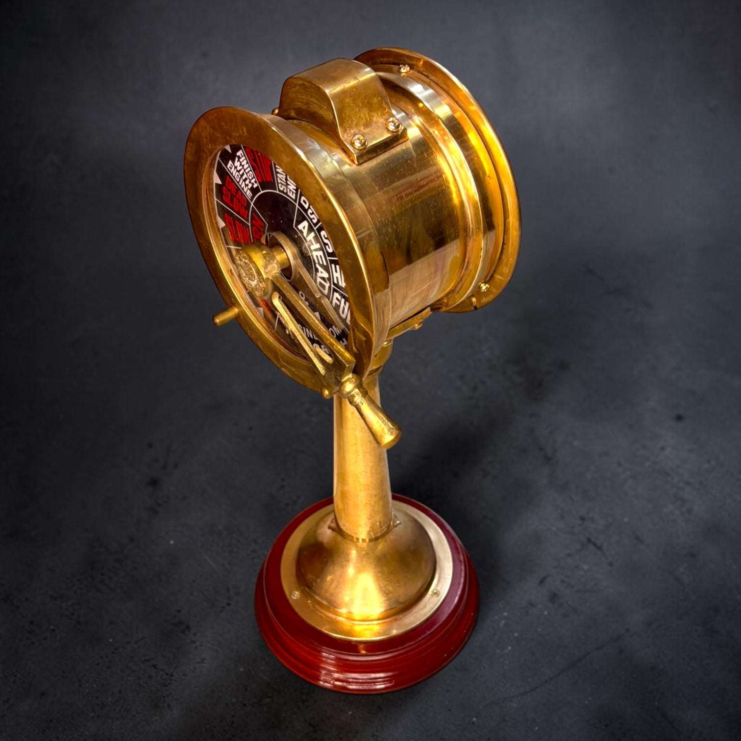 Telégrafo náutico decorativo de metal dorado - Cositas Antiguas – La Guadaña, Anticuarios Online en Jerez , vender antigüedades, muebles antiguos
