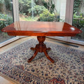 Mesa comedor antigua de caoba con pie central - Cositas Antiguas – La Guadaña, Anticuarios Online en Jerez , vender antigüedades, muebles antiguos