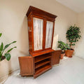 Vitrina antigua de madera con cristal y alacena - Cositas Antiguas – La Guadaña, Anticuarios Online en Jerez , vender antigüedades, muebles antiguos