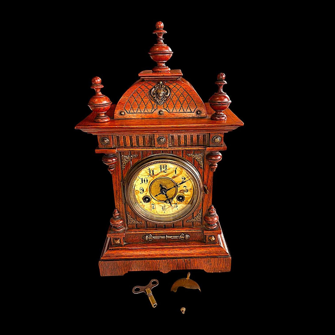 Reloj Junghans antiguo de sobremesa con llave 1906 - Cositas Antiguas – La Guadaña, Anticuarios Online en Jerez , vender antigüedades, muebles antiguos