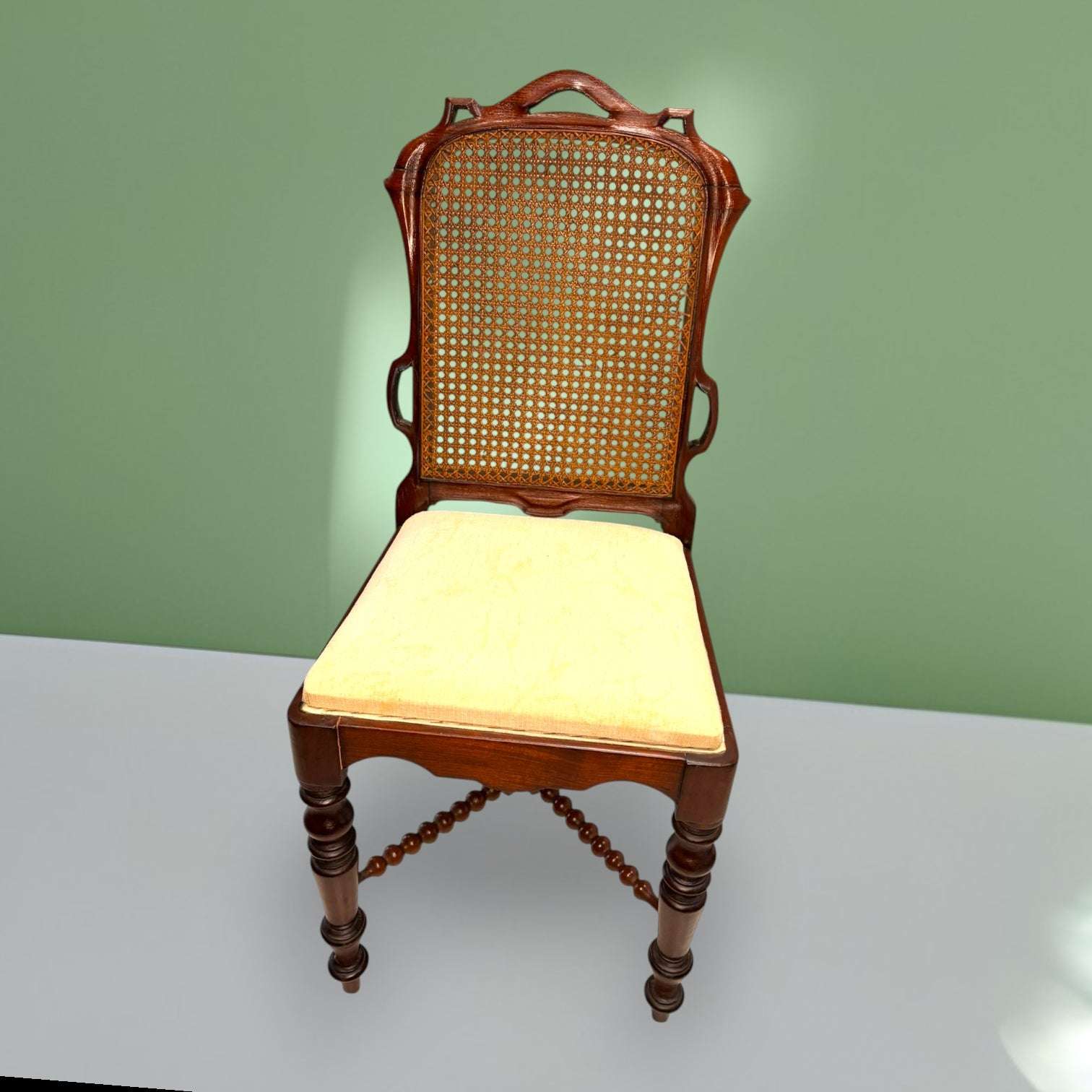 Sillas Luis Felipe de caoba con ratán y tela clara - Cositas Antiguas – La Guadaña, Anticuarios Online en Jerez , vender antigüedades, muebles antiguos