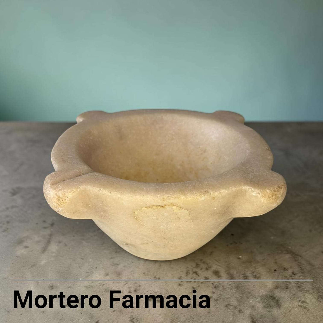 Mortero de farmacia antiguo de mármol para decorar - Cositas Antiguas – La Guadaña, Anticuarios Online en Jerez , vender antigüedades, muebles antiguos