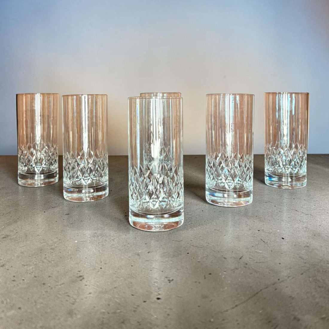 Lote de 6 vasos largos de cristal tallado elegantes - Cositas Antiguas – La Guadaña, Anticuarios Online en Jerez , vender antigüedades, muebles antiguos