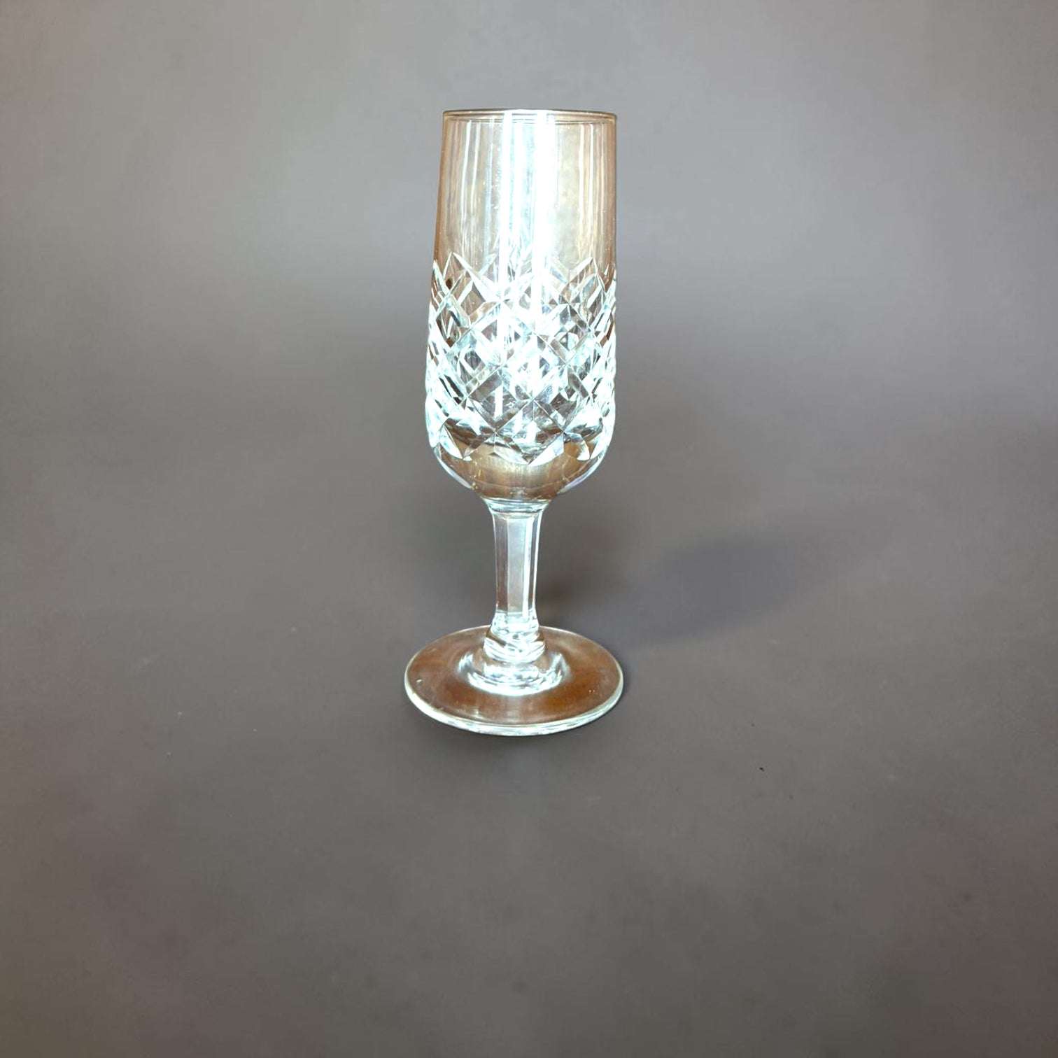 Lote de 4 catavinos de cristal tallado muy elegantes - Cositas Antiguas – La Guadaña, Anticuarios Online en Jerez , vender antigüedades, muebles antiguos