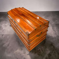 Arcón de campaña siglo XIX en madera de cedro - Cositas Antiguas – La Guadaña, Anticuarios Online en Jerez , vender antigüedades, muebles antiguos