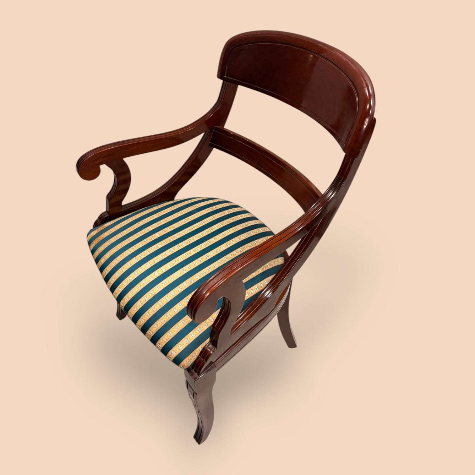 Sillón Biedermeier de caoba con asiento tapizado | pieza con historia - Cositas Antiguas – La Guadaña, Anticuarios Online en Jerez , vender antigüedades, muebles antiguos