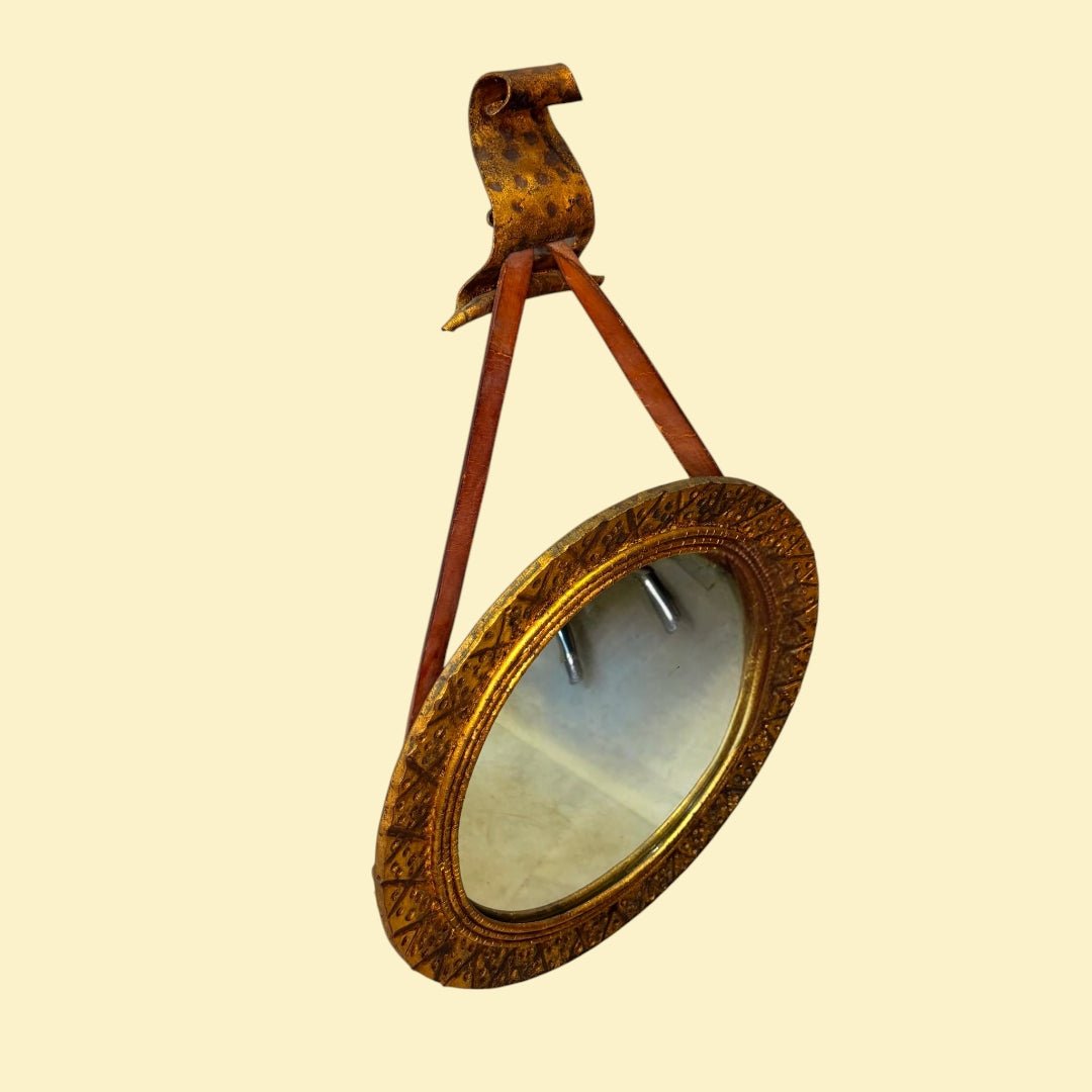 Espejo dorado de pared años 80 con correa de cuero - Cositas Antiguas – La Guadaña, Anticuarios Online en Jerez , vender antigüedades, muebles antiguos