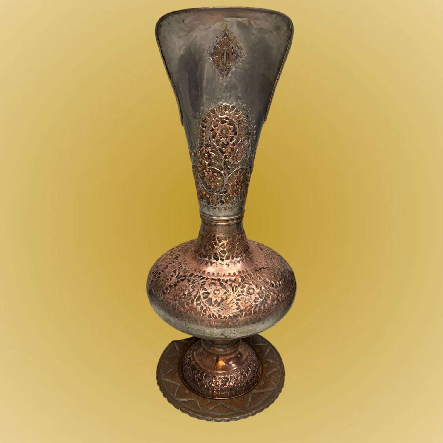 Gran jarra de cobre antigua estilo turco amartillada - Cositas Antiguas – La Guadaña, Anticuarios Online en Jerez , vender antigüedades, muebles antiguos
