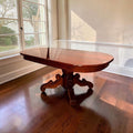 Mesa comedor de caoba clásica con pie central tallado - Cositas Antiguas – La Guadaña, Anticuarios Online en Jerez , vender antigüedades, muebles antiguos