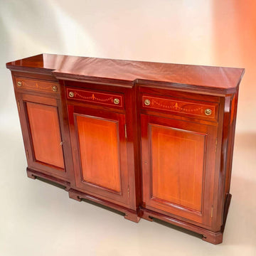 Aparador de caoba clásico con puertas y cajones - Cositas Antiguas – La Guadaña, Anticuarios Online en Jerez , vender antigüedades, muebles antiguos