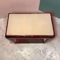 Banqueta de caoba con asiento tapizado y almacenaje - Cositas Antiguas – La Guadaña, Anticuarios Online en Jerez , vender antigüedades, muebles antiguos