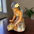 Figura Lladró Joven Hawaiana de porcelana única - Cositas Antiguas – La Guadaña, Anticuarios Online en Jerez , vender antigüedades, muebles antiguos