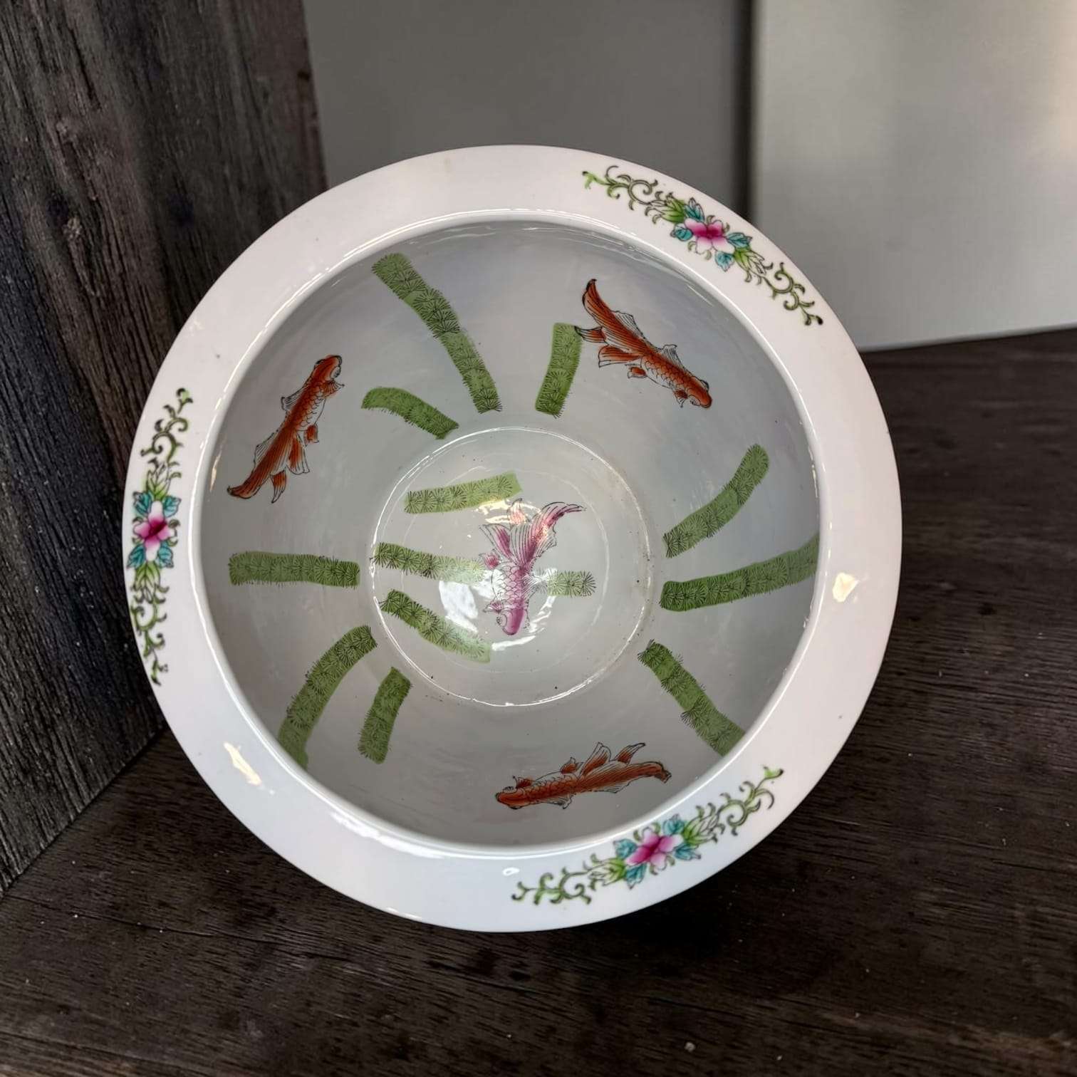Jardinera china Famille Rose negra con soporte de madera - Cositas Antiguas – La Guadaña, Anticuarios Online en Jerez , vender antigüedades, muebles antiguos