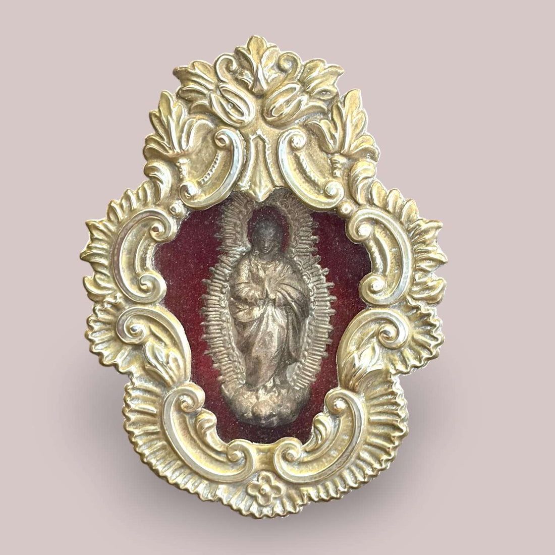 Relicario de la Inmaculada en metal plateado - Cositas Antiguas – La Guadaña, Anticuarios Online en Jerez , vender antigüedades, muebles antiguos